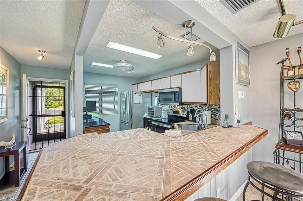 9626 Windsor Club Cir Property Photo 12