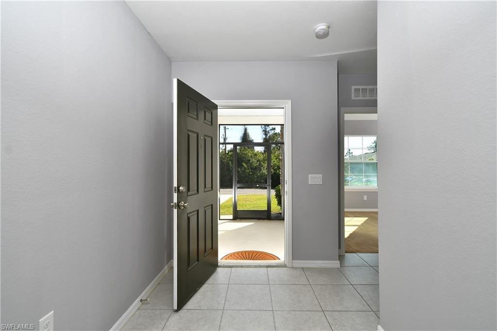 54 Brian Ave S Property Photo 5