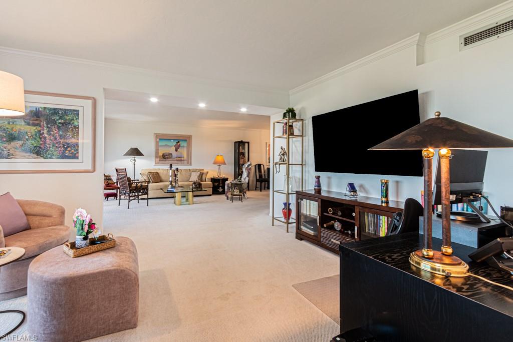 5260 S Landings Dr # 605 Property Photo 21