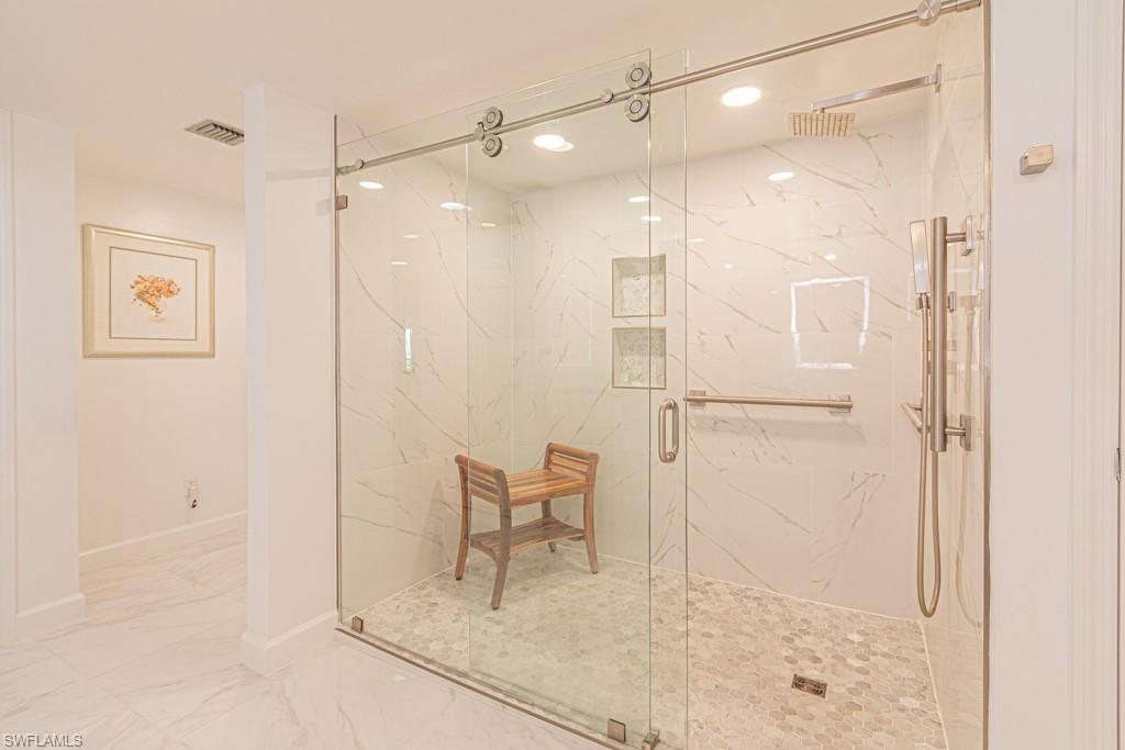 5260 S Landings Dr # 605 Property Photo 31