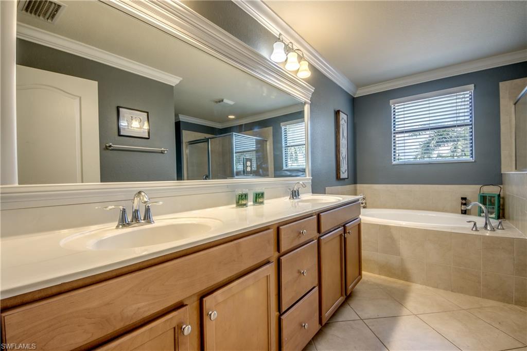 9440 River Otter Dr Property Photo 14