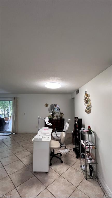 2384 41st St Sw # D1 Property Photo 10