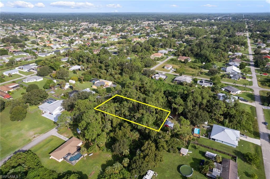 16 Robert Ave Property Photo 4