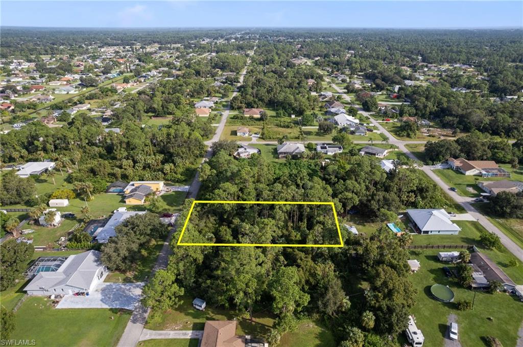 16 Robert Ave Property Photo 5