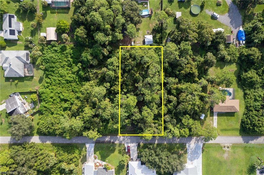 16 Robert Ave Property Photo 6