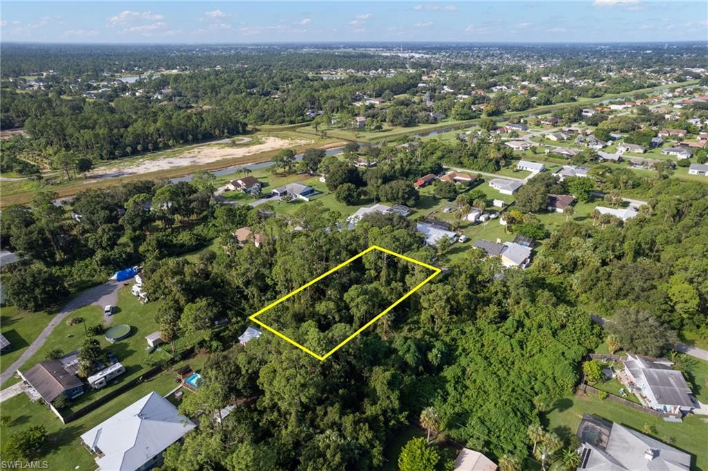 16 Robert Ave Property Photo 8
