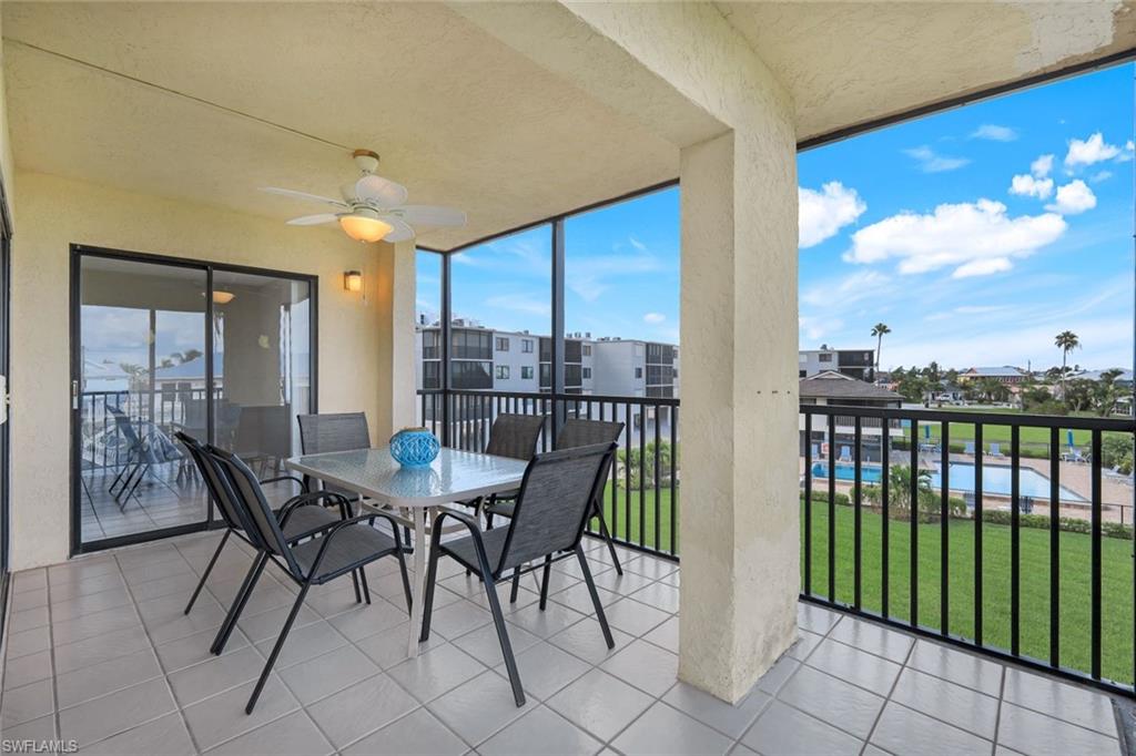 6665 Estero Blvd # 226 Property Photo 9