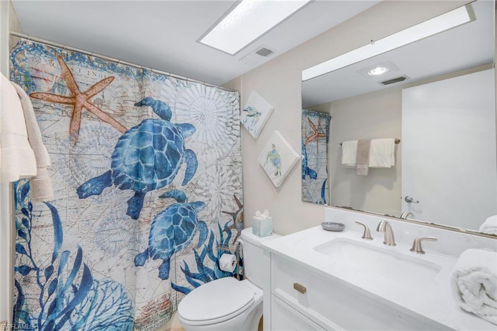 6665 Estero Blvd # 226 Property Photo 24