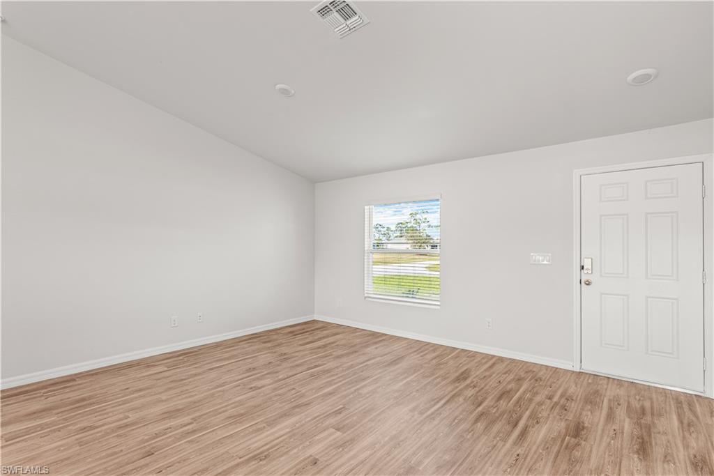 3011 Nw 16th Pl Property Photo 10