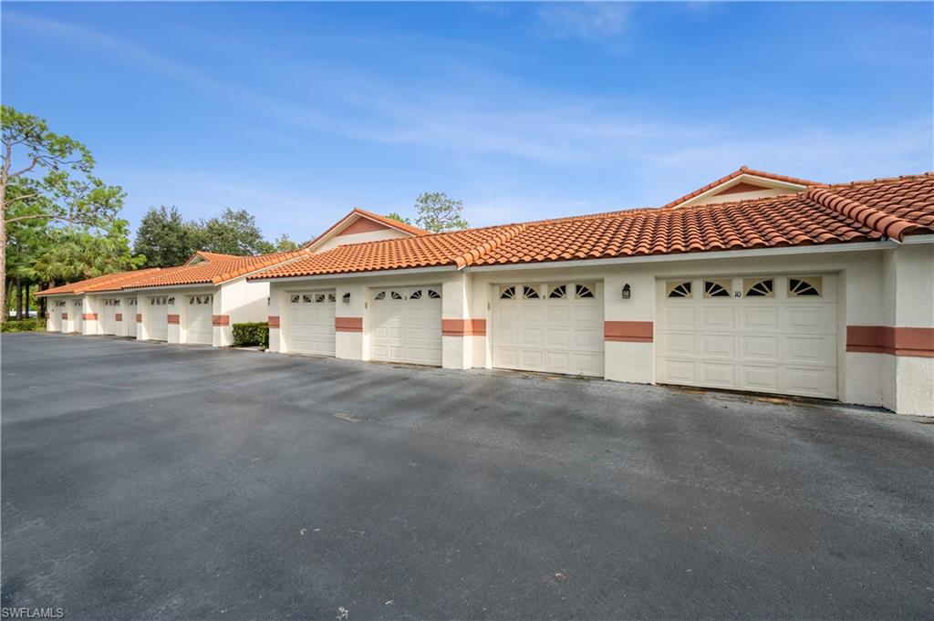 550 Gabriel Cir # 3109 Property Photo 2