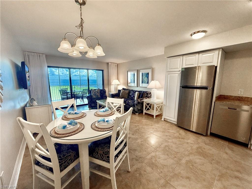 5232 Bayside Villas Property Photo 4
