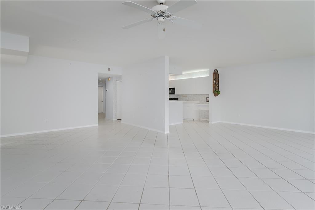 7576 Oleander Gate Dr # 102 Property Photo 7