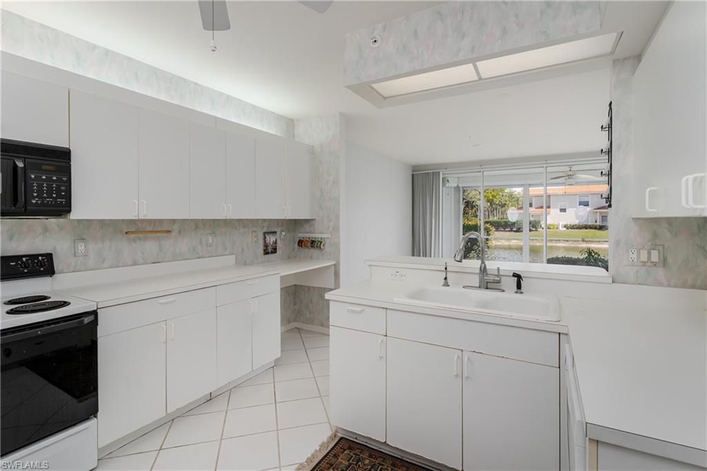 7576 Oleander Gate Dr # 102 Property Photo 21