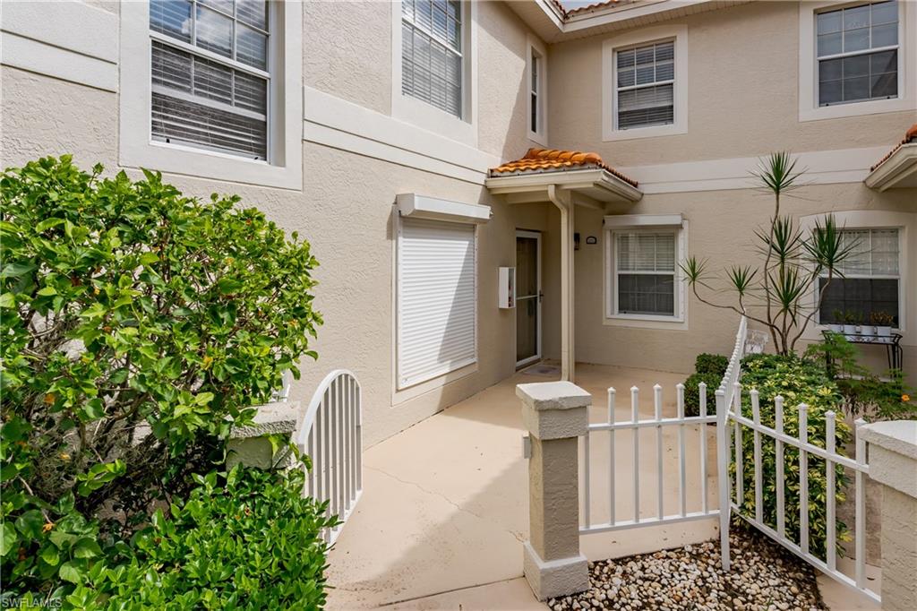 7576 Oleander Gate Dr # 102 Property Photo 23