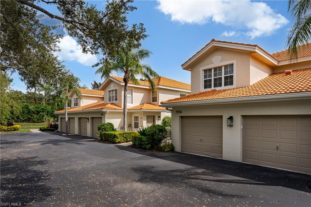 7576 Oleander Gate Dr # 102 Property Photo 26
