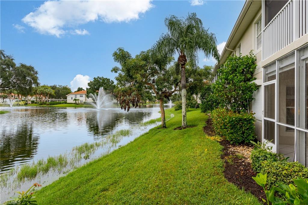 7576 Oleander Gate Dr # 102 Property Photo 28