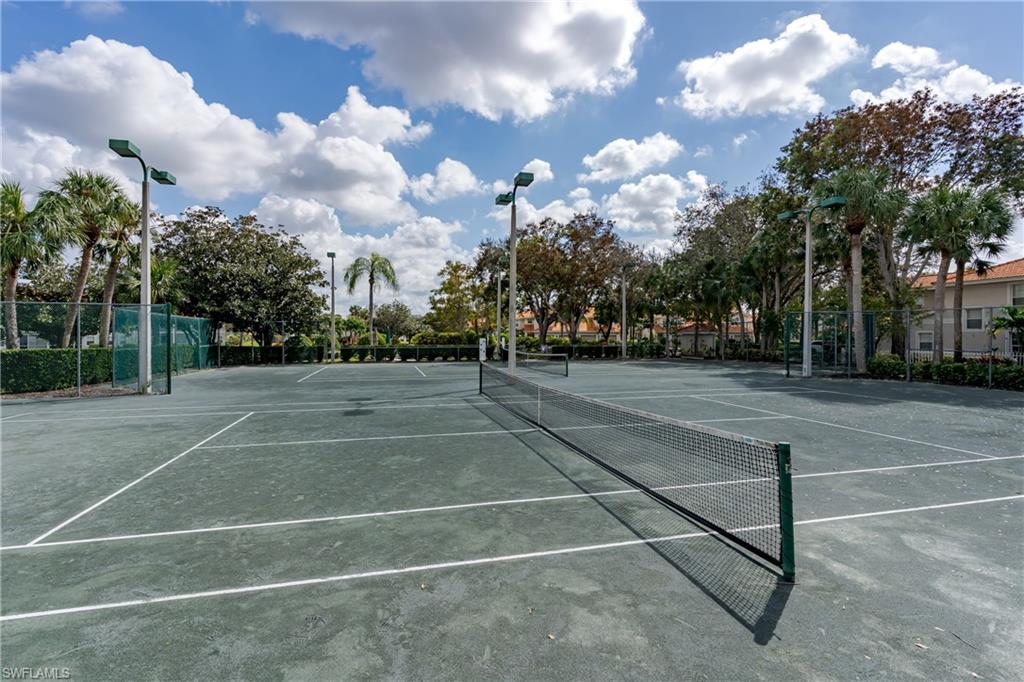 7576 Oleander Gate Dr # 102 Property Photo 34