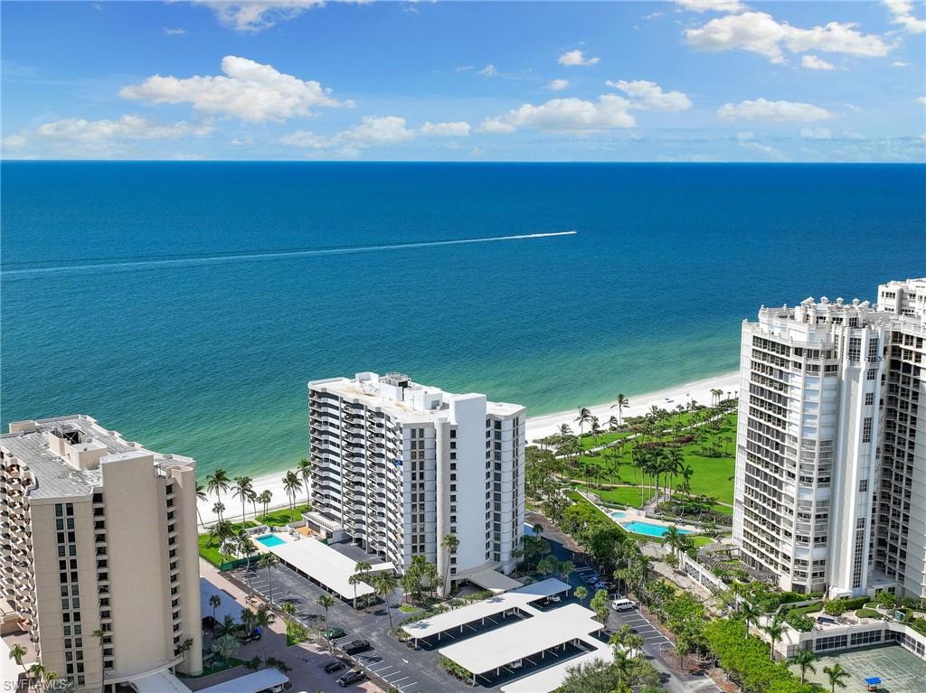 4005 Gulf Shore Blvd N # 700 Property Photo 2