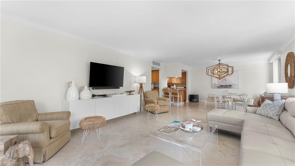 4005 Gulf Shore Blvd N # 700 Property Photo 19