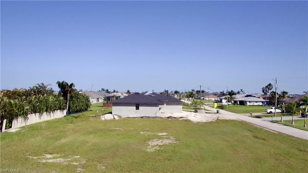 1000 NW 36th PL Property Photo 1