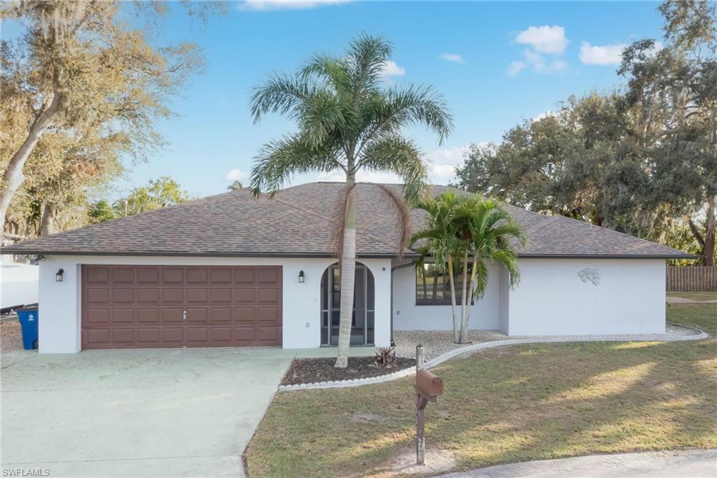 Riverhall Elementary Real Estate Listings Main Image