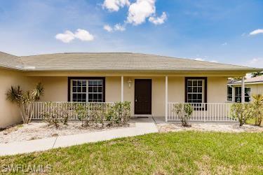 433 NW 38th PL Property Photo 1