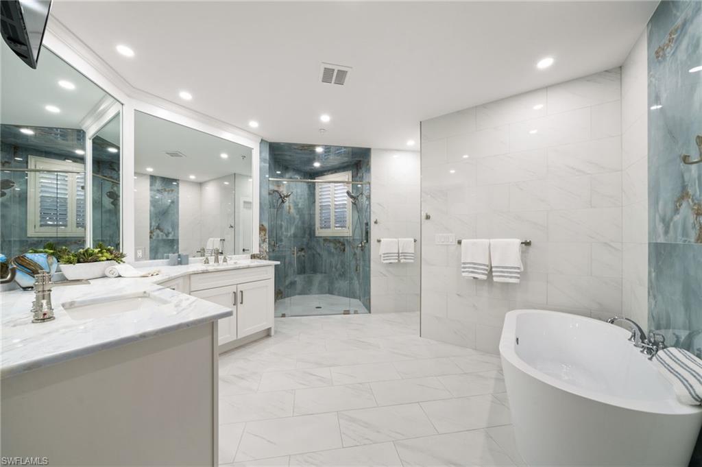 269 Colonade Cir # 2802 Property Photo 19