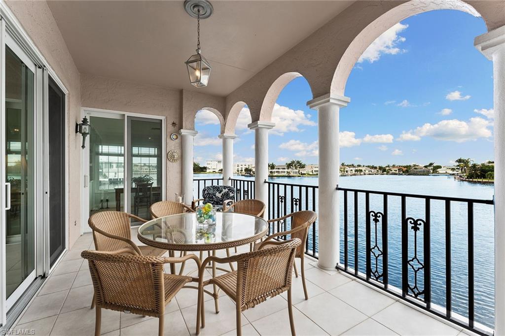 4000 Gulf Shore Blvd N # 3200 Property Photo 1