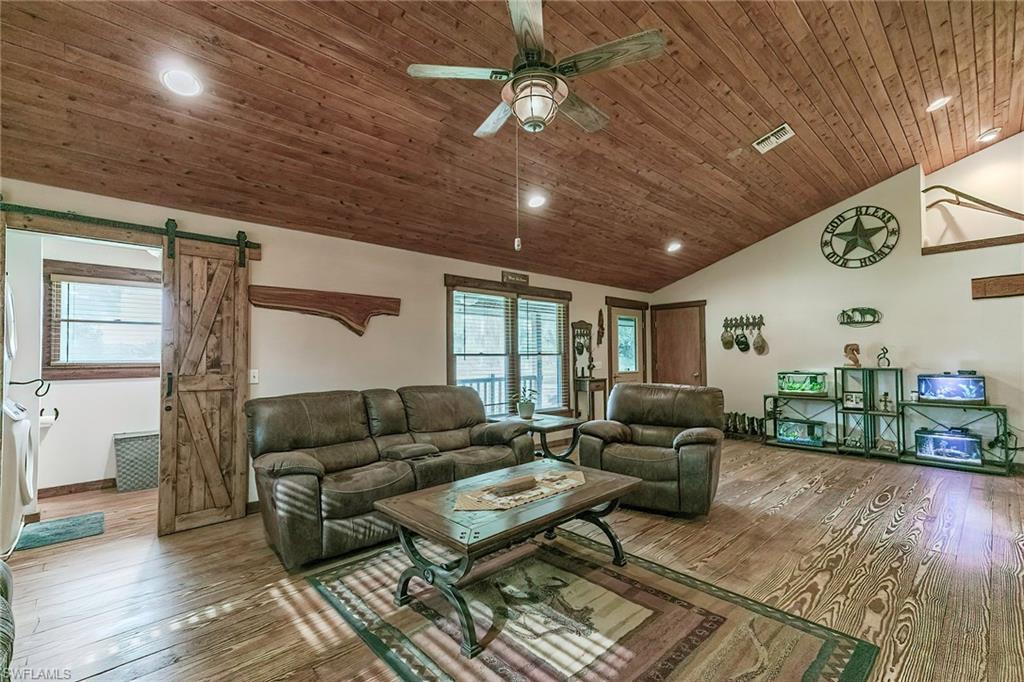 4292 Sw 73 Trl Property Photo 7