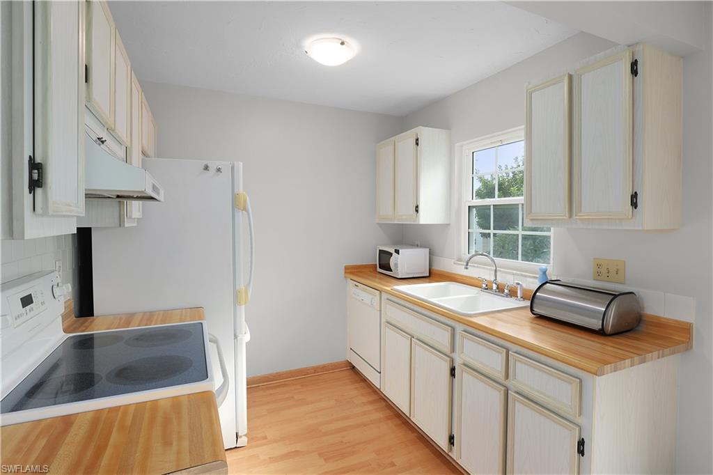 7007 Cedarhurst Dr # 7d Property Photo 7