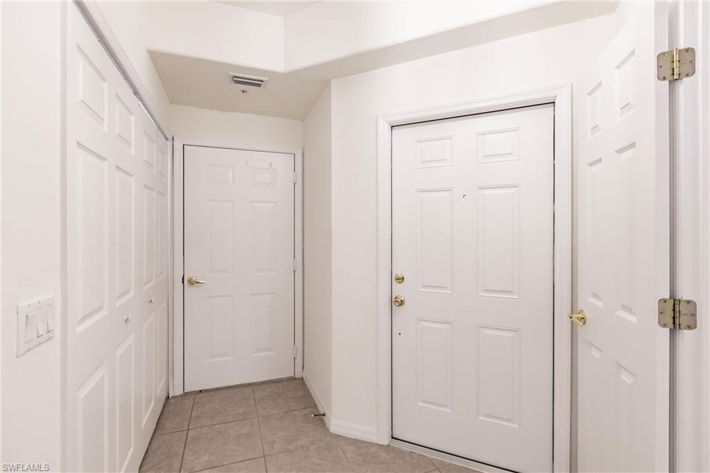 1325 Henley St 902 Property Photo 5