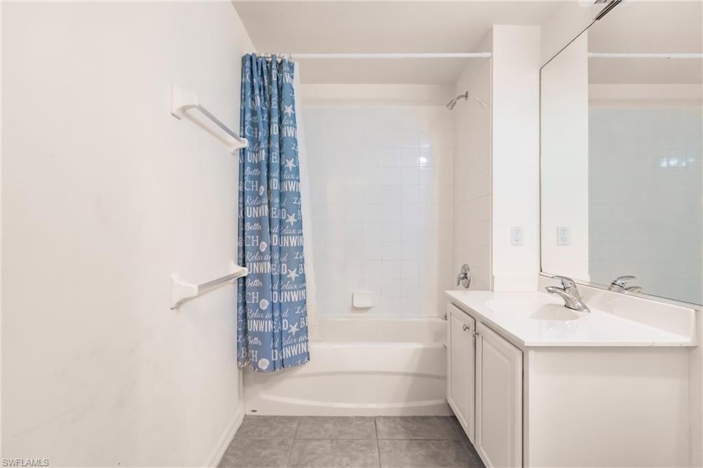 1325 Henley St 902 Property Photo 35