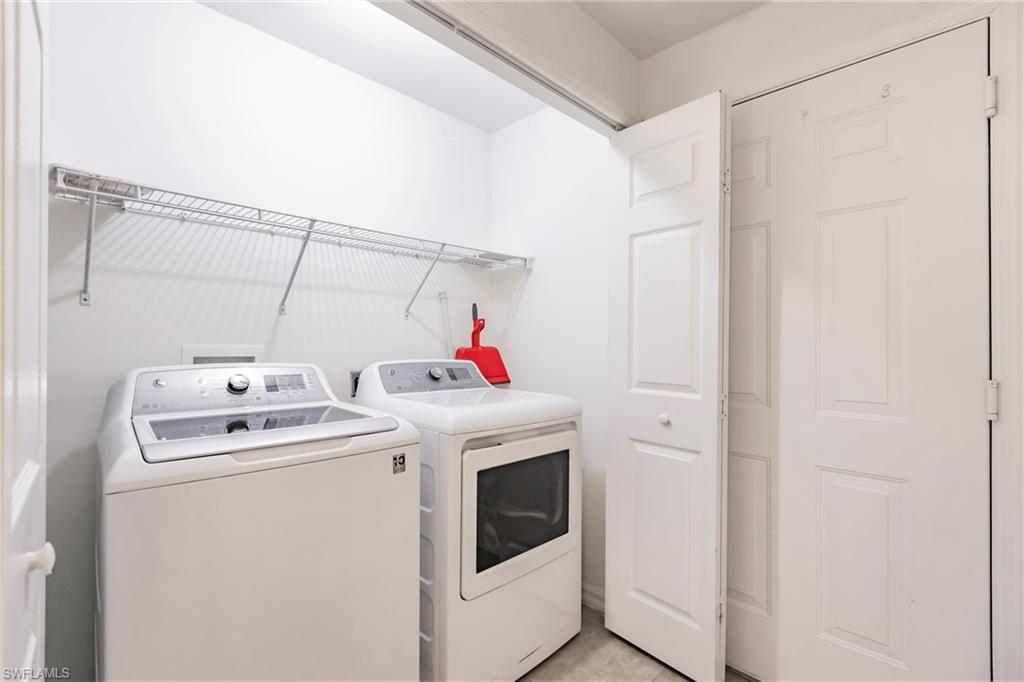 1325 Henley St 902 Property Photo 36