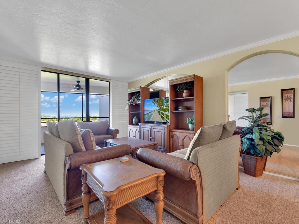 5260 S Landings Dr 805 Property Photo 17