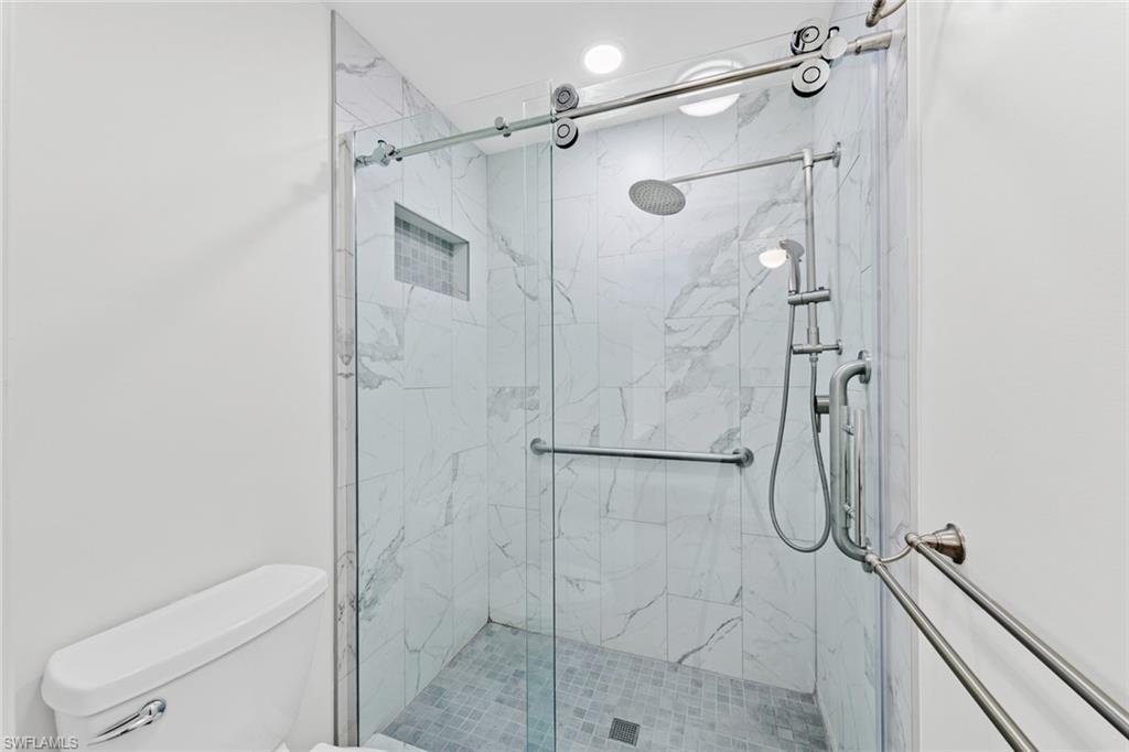 9835 Connecticut St Property Photo 21