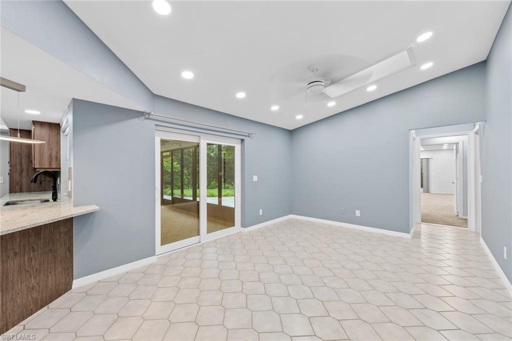 9835 Connecticut St Property Photo 24
