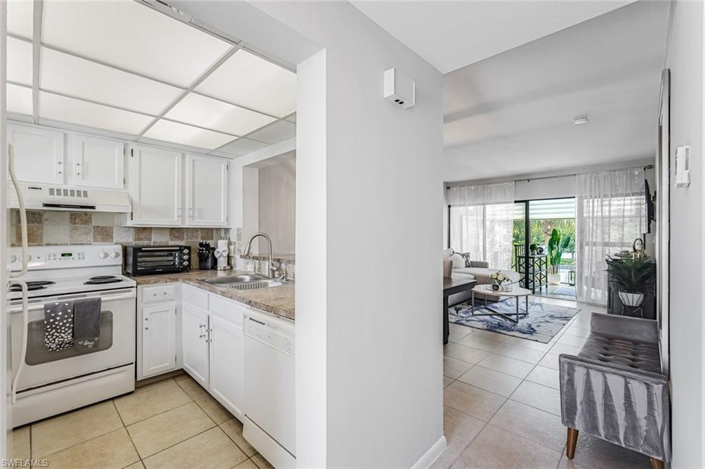 807 River Point Dr # 102d Property Photo 13
