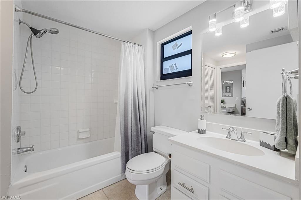807 River Point Dr # 102d Property Photo 18