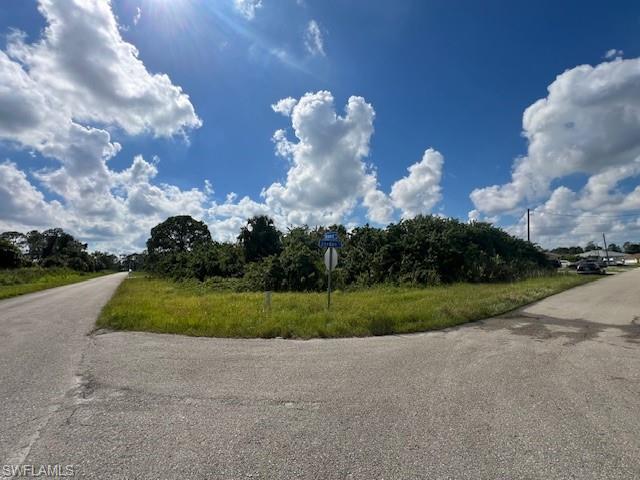 4883 Jordan Ave Property Photo 3