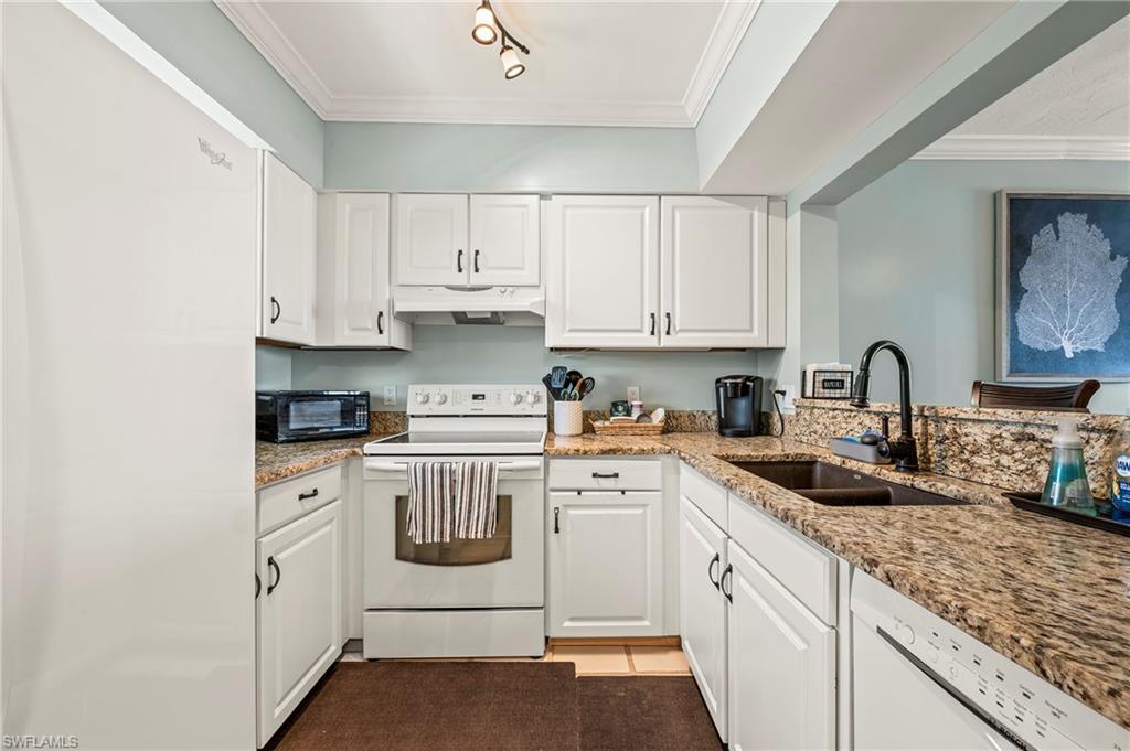 803 River Point Dr # 306b Property Photo 10
