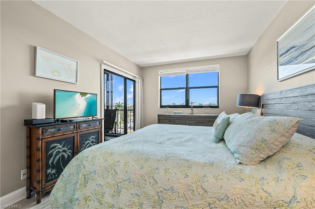803 River Point Dr # 306b Property Photo 15