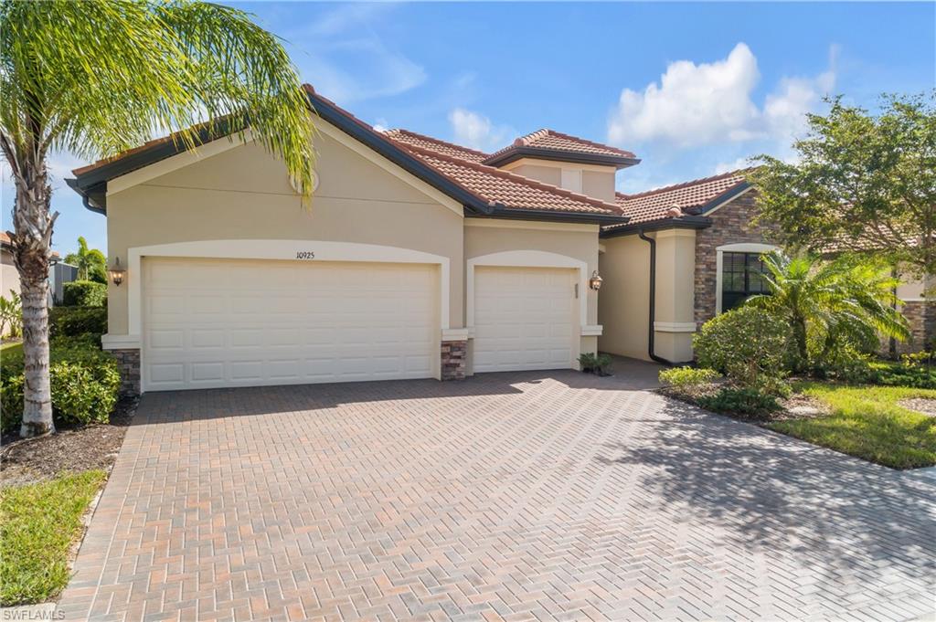 10925 Pistoia Dr Property Photo 6