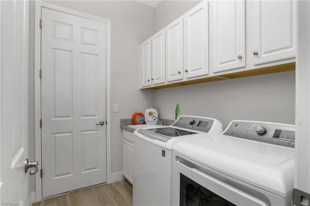10925 Pistoia Dr Property Photo 28