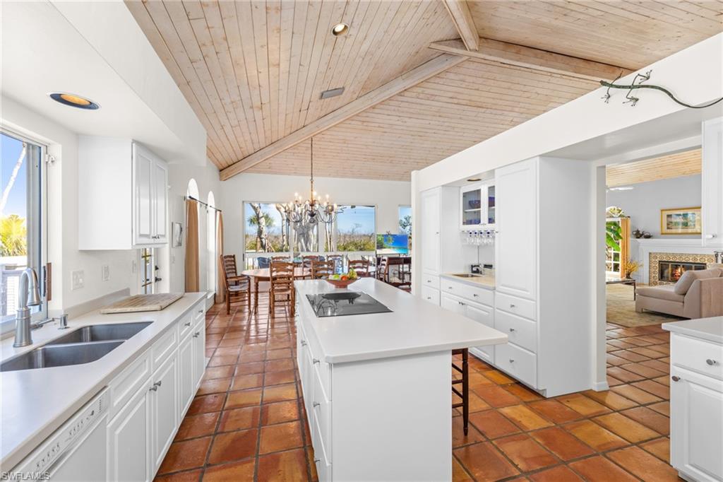 16777 Captiva Dr Property Photo 14