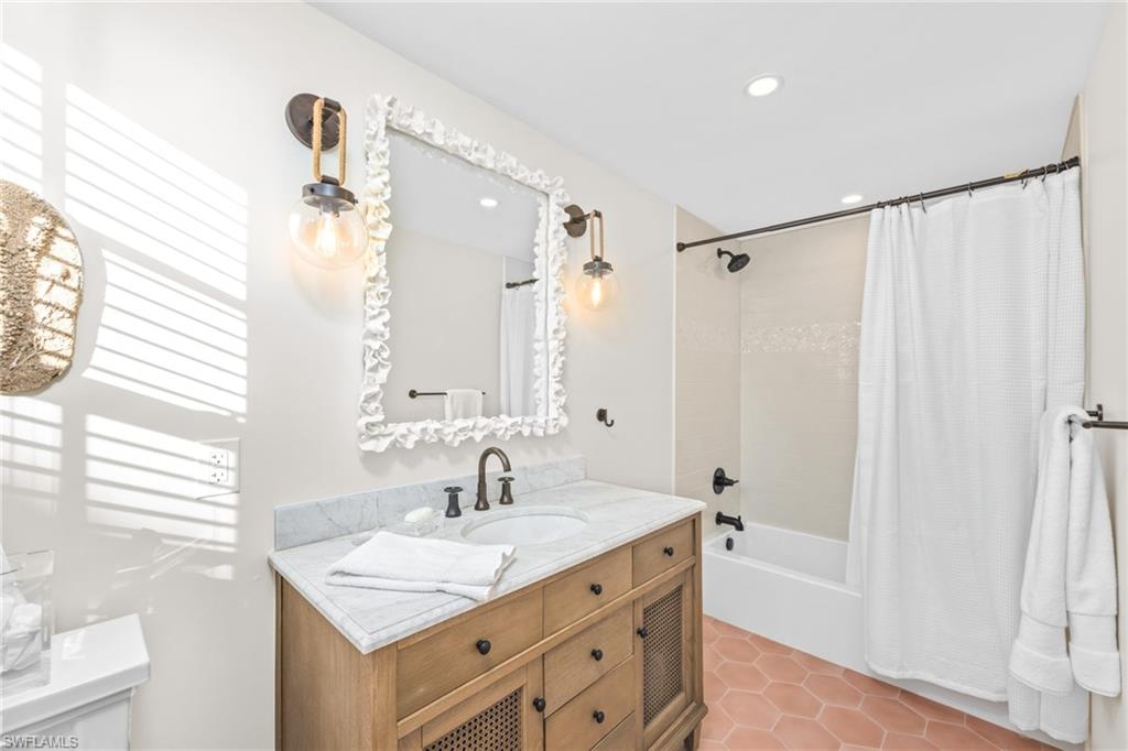 16777 Captiva Dr Property Photo 21