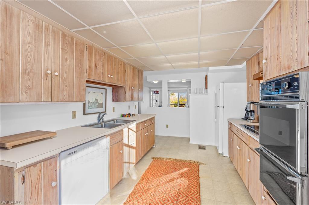 16777 Captiva Dr Property Photo 39