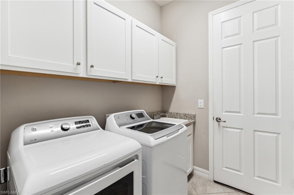 28076 Foxrock Ct Property Photo 28