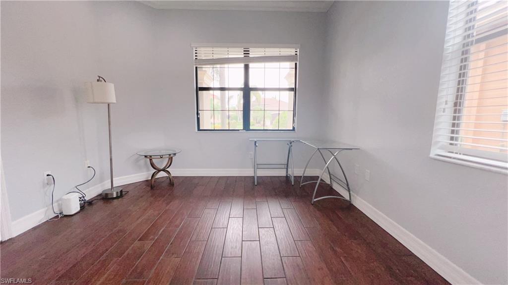 3195 Pacific Dr Property Photo 10