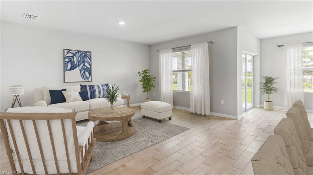 2621 Table Coral Trl Property Photo 4