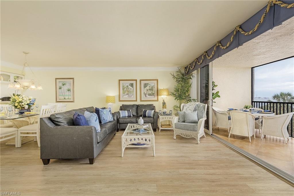 17080 Harbour Point Dr # 213 Property Photo 4